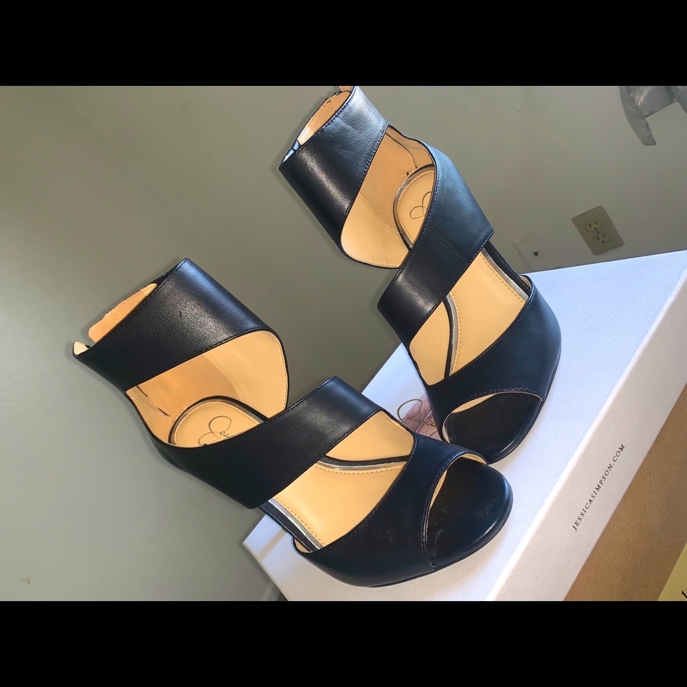 Black Heels Jessica Simpson